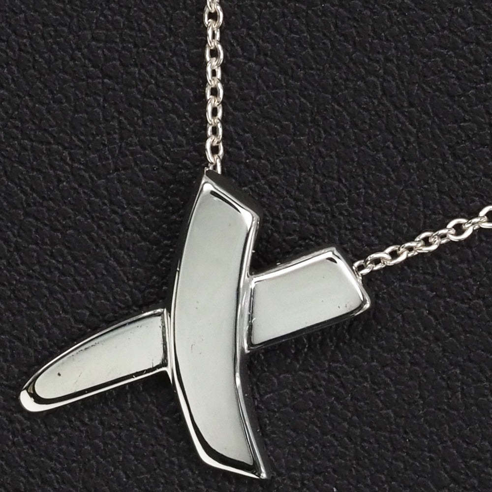 TIFFANY & CO. Kiss Necklace - Picture 2 of 8
